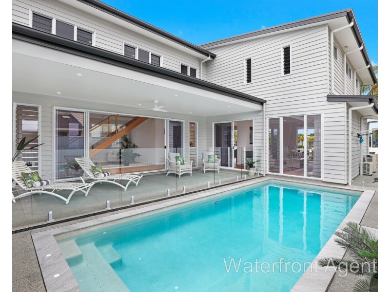 8 Coomaroo Crescent, Minyama QLD 4575