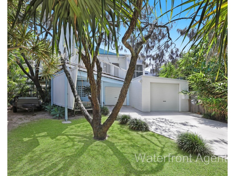 3 Akounah Crescent, Buddina QLD 4575