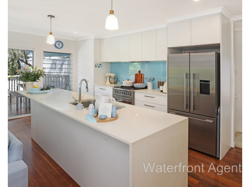 3 Akounah Crescent, Buddina QLD 4575