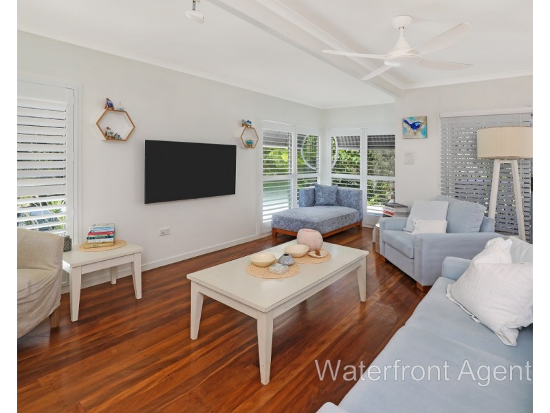 3 Akounah Crescent, Buddina QLD 4575