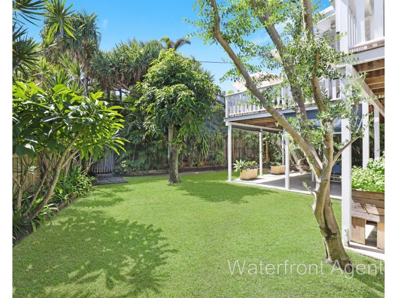 3 Akounah Crescent, Buddina QLD 4575