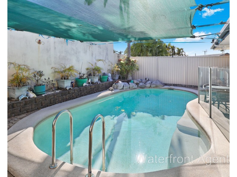 5 Coppabella Crescent, Mooloolaba QLD 4557