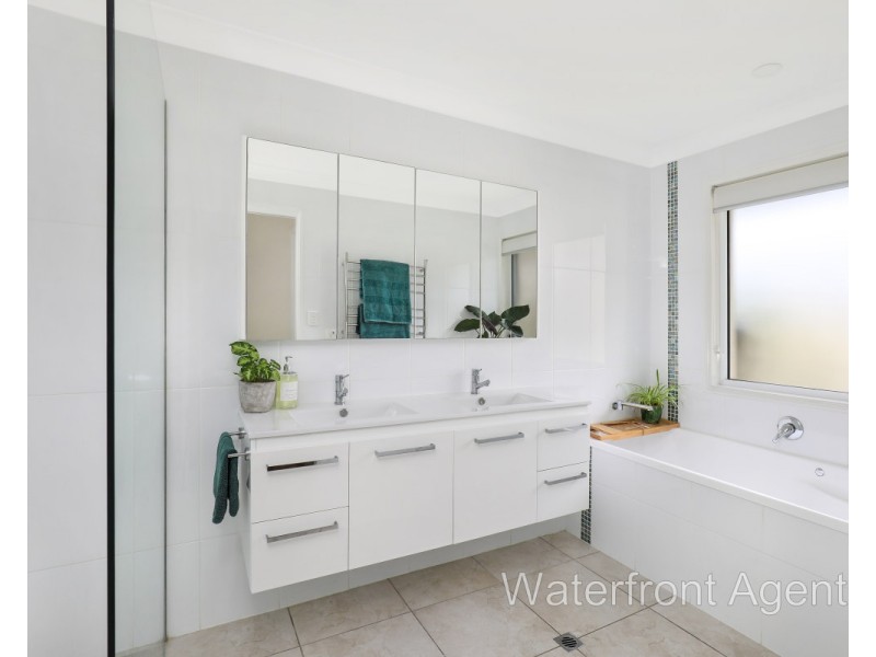 101 Baanya Street, Wurtulla QLD 4575