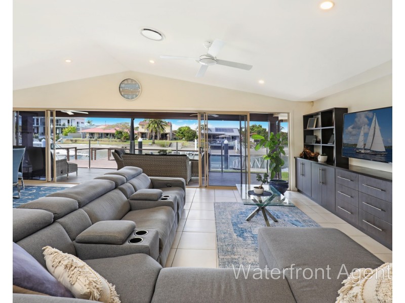 30 Adaluma Avenue, Buddina QLD 4575