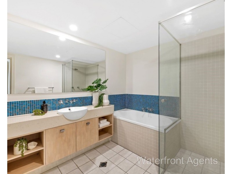 404/11 Nicklin Way, Minyama QLD 4575