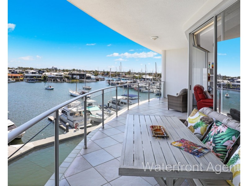 403/13 Nicklin Way, Minyama QLD 4575