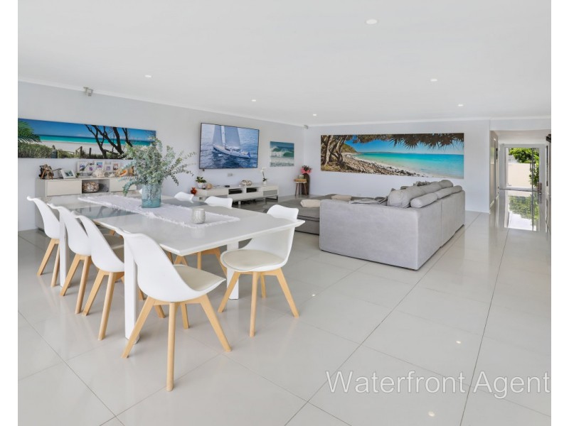 37 Mooloolah Drive, Minyama QLD 4575