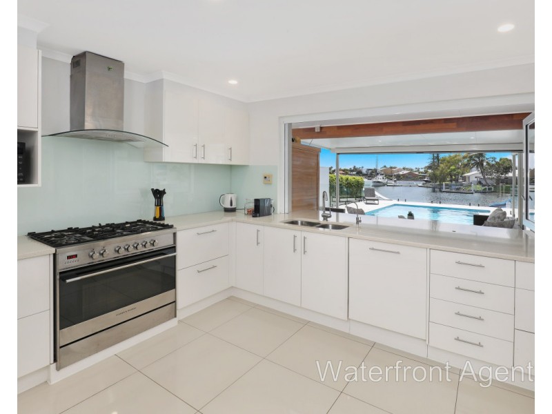 37 Mooloolah Drive, Minyama QLD 4575