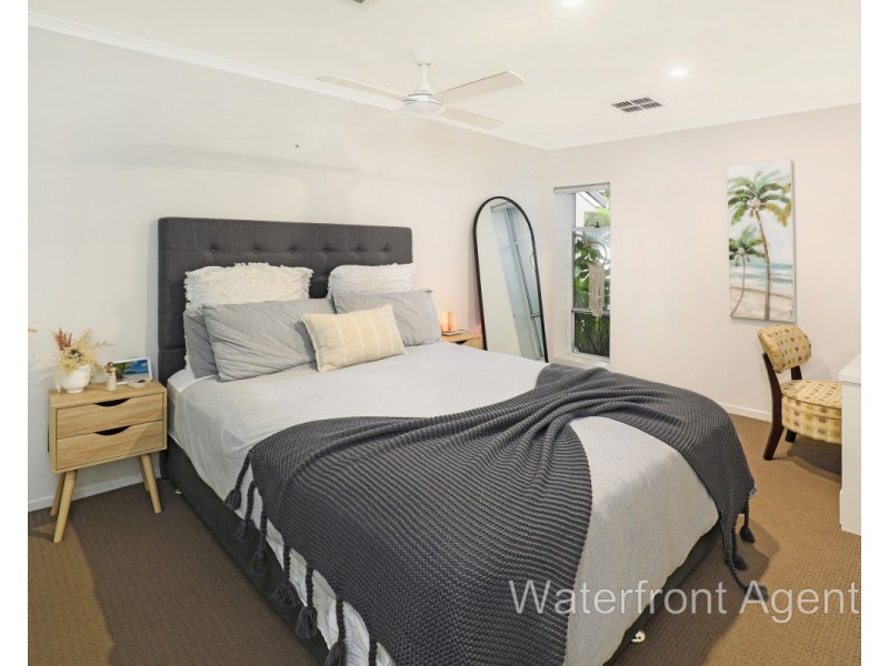 37 Mooloolah Drive, Minyama QLD 4575