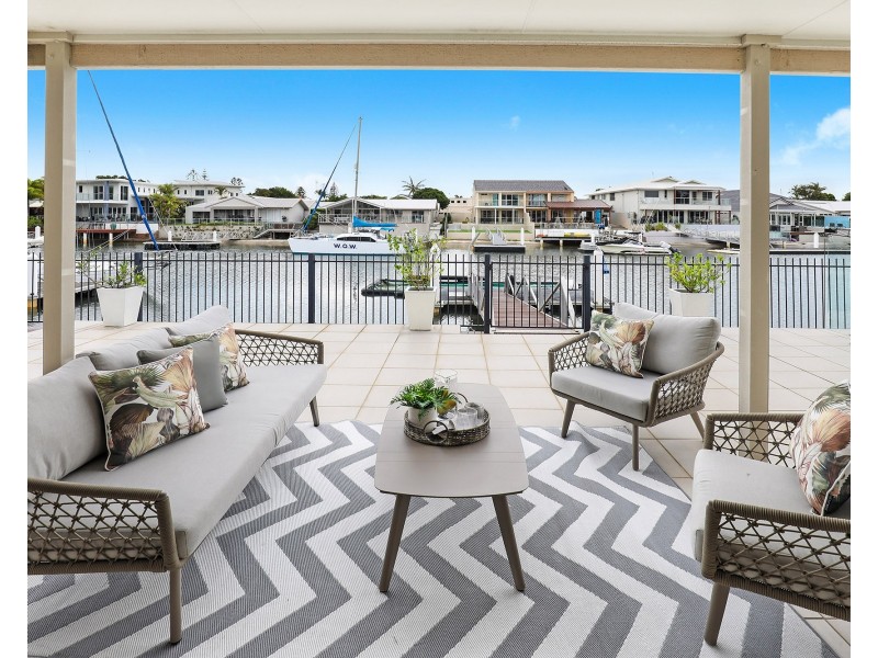 5 Island Court, Minyama QLD 4575