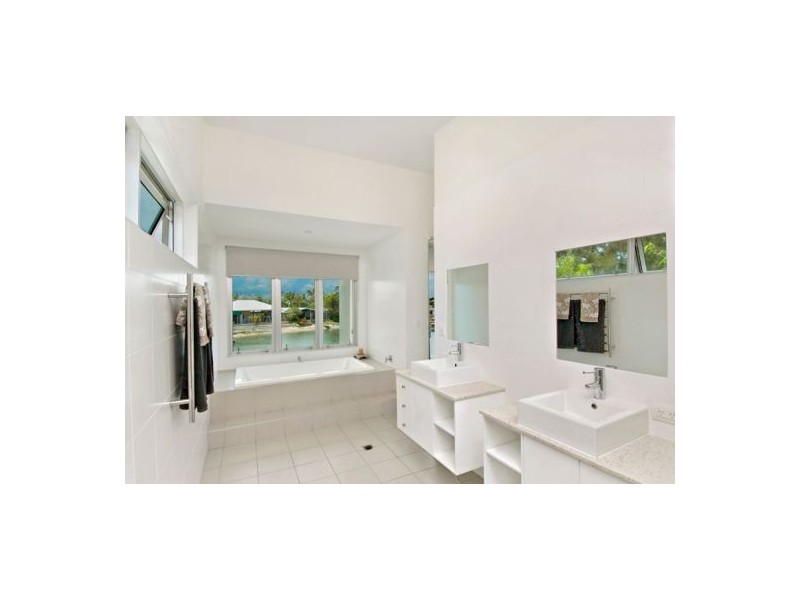 14 Yulunga Place, Mooloolaba QLD 4557