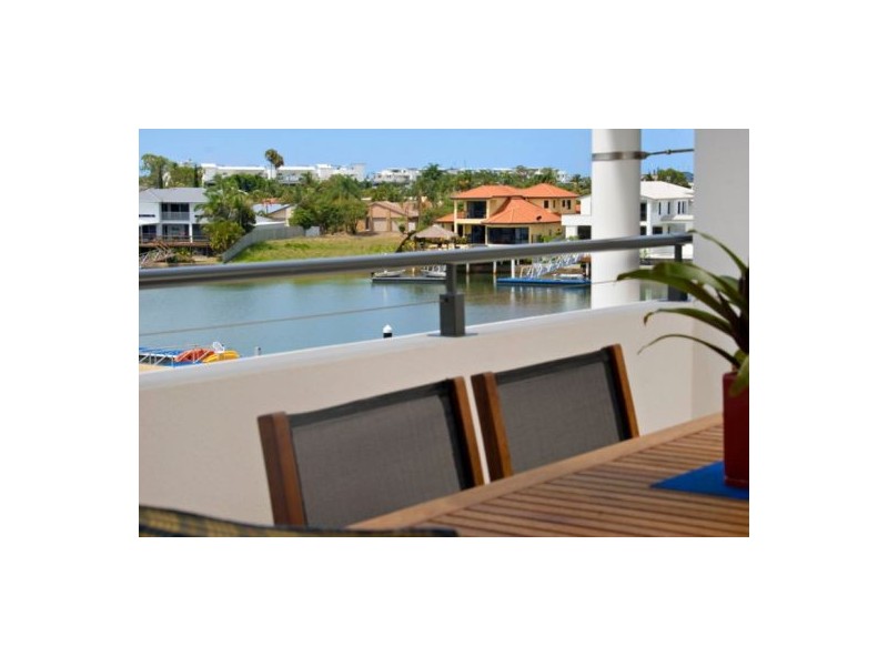 57 Ocean Reach, 57 Grand Parade, Kawana Island QLD 4575