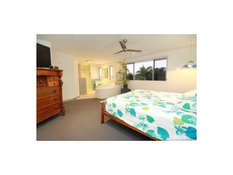 7 Mooloolah Drive, Minyama QLD 4575