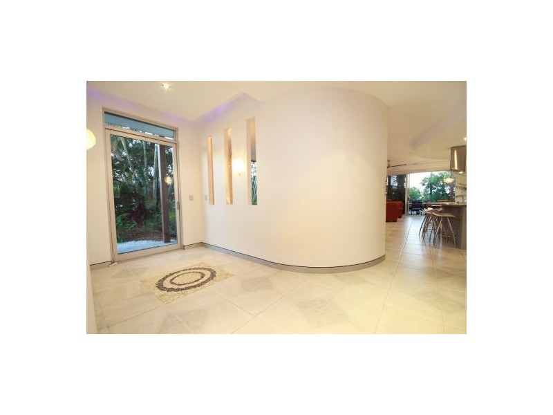 7 Mooloolah Drive, Minyama QLD 4575