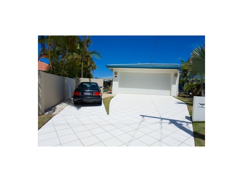 15 Myoora Court, Minyama QLD 4575
