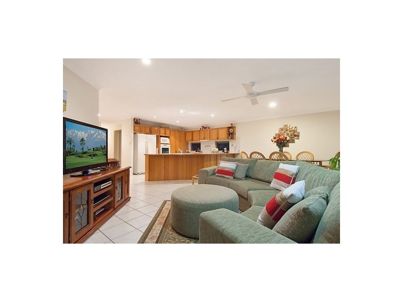 28 Mooloolah Drive, Minyama QLD 4575