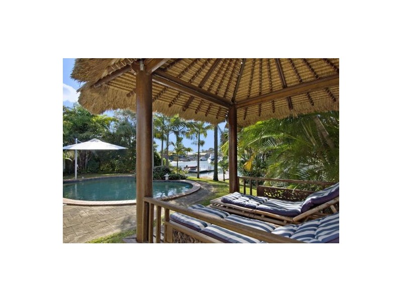 17 Bangalow Street, Minyama QLD 4575