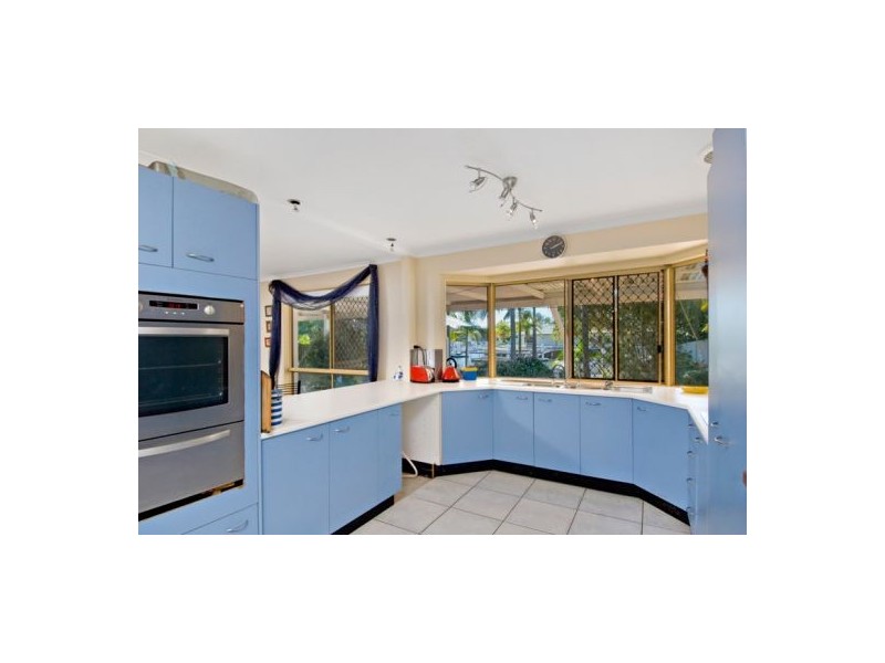 17 Bangalow Street, Minyama QLD 4575