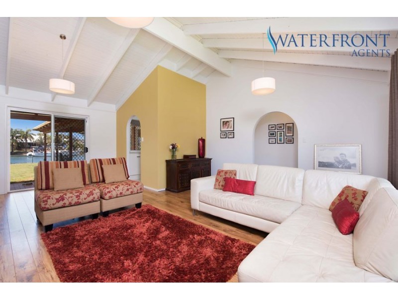 13 Jessica Boulevard, Minyama QLD 4575