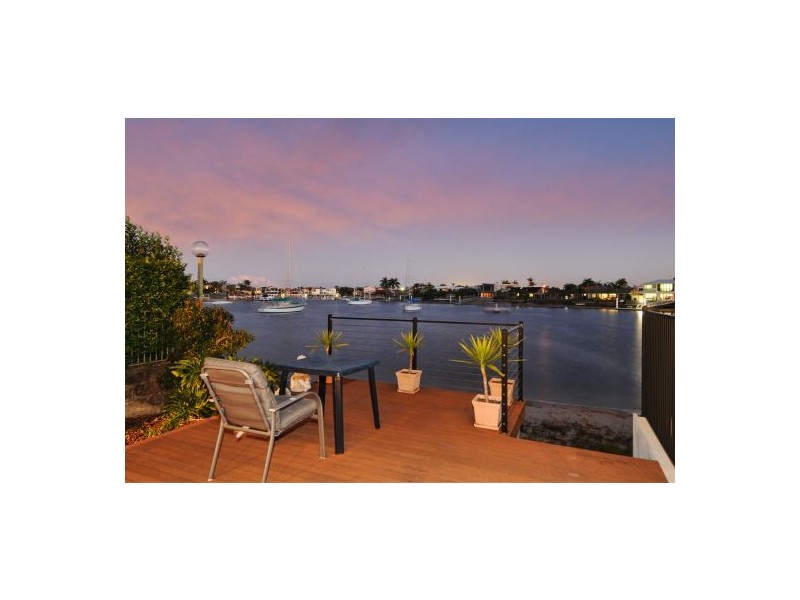 16 Elanora Ave, Mooloolaba QLD 4557