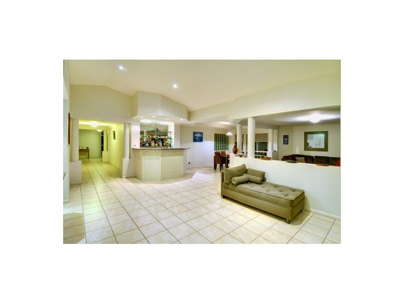 16 Elanora Ave, Mooloolaba QLD 4557