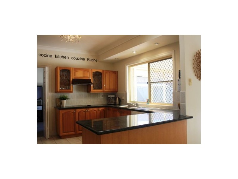 25 Jessica Boulevard, Minyama QLD 4575