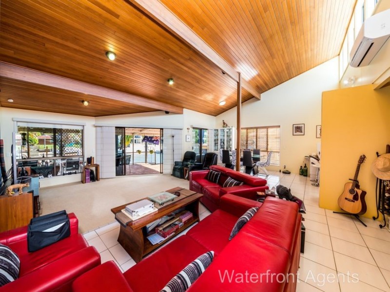 12 Coomaroo Crescent, Minyama QLD 4575