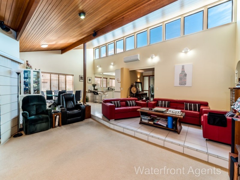 12 Coomaroo Crescent, Minyama QLD 4575