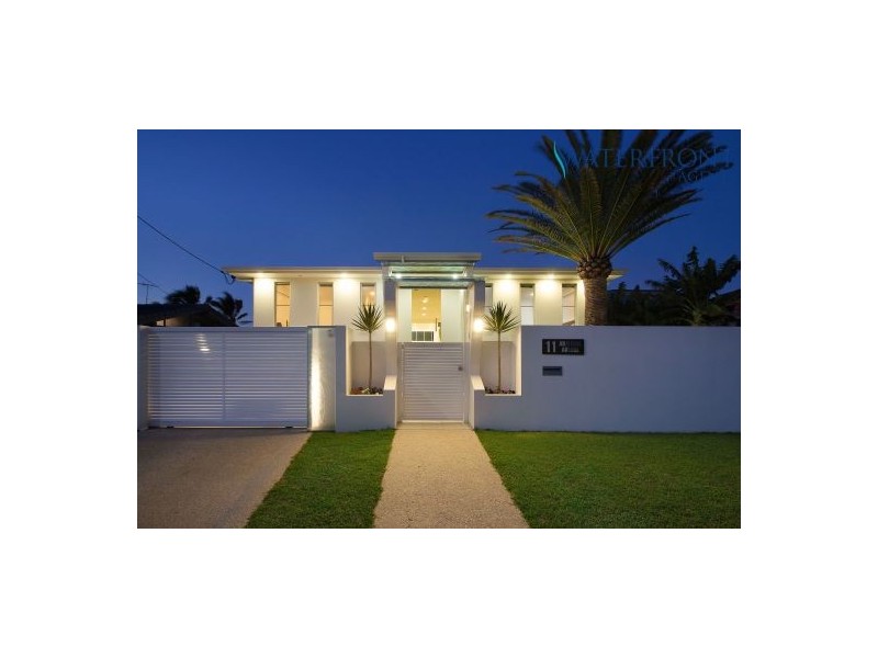 11 Adaluma Ave, Buddina QLD 4575