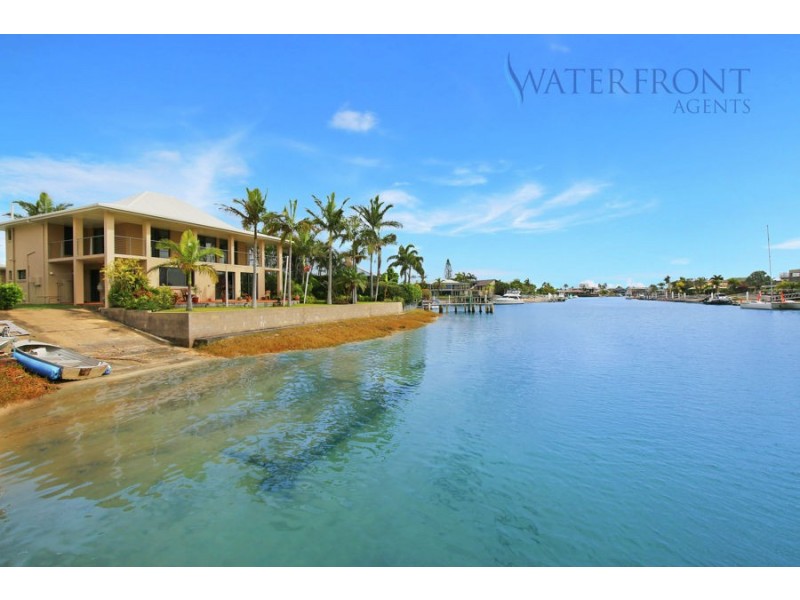 17 Coomaroo Crescent, Minyama QLD 4575