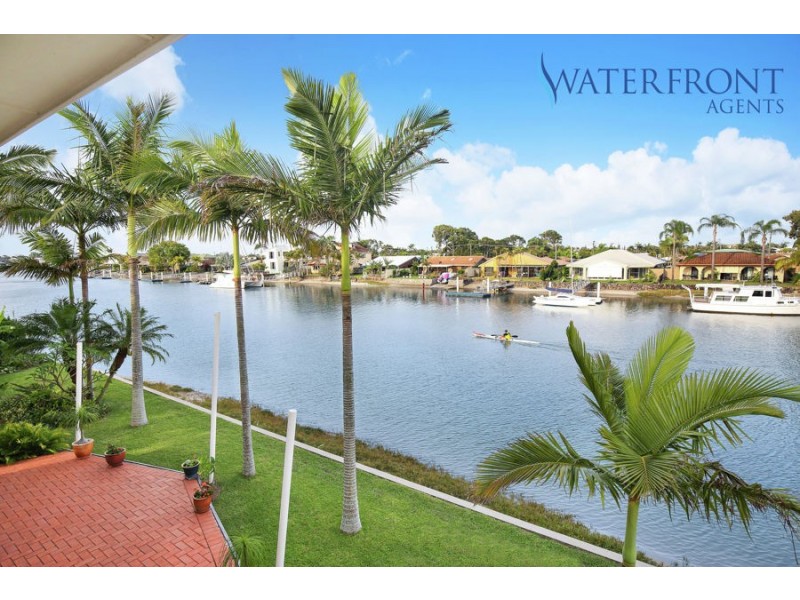 17 Coomaroo Crescent, Minyama QLD 4575
