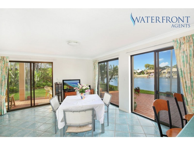 17 Coomaroo Crescent, Minyama QLD 4575