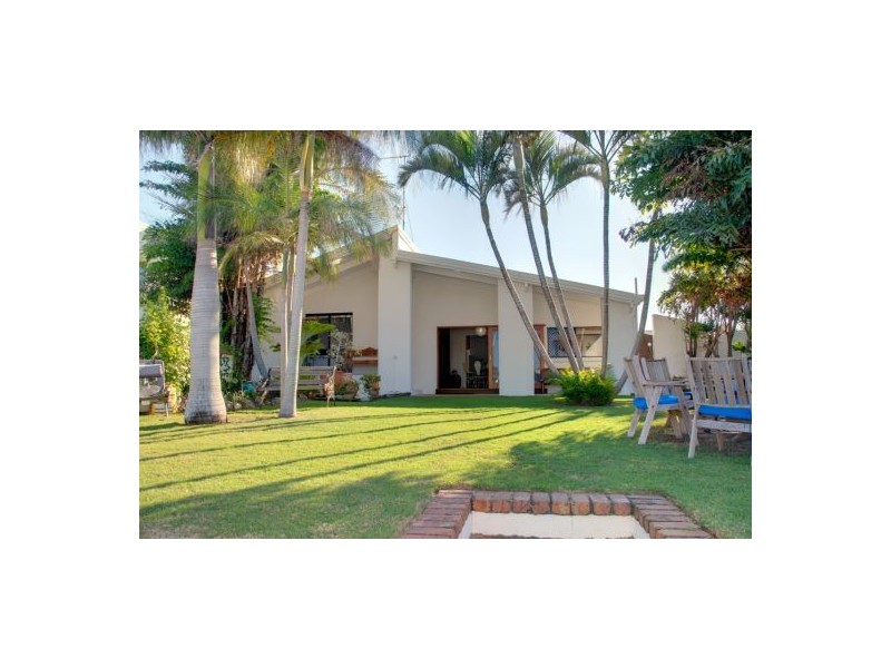 25 Aroona Avenue, Buddina QLD 4575