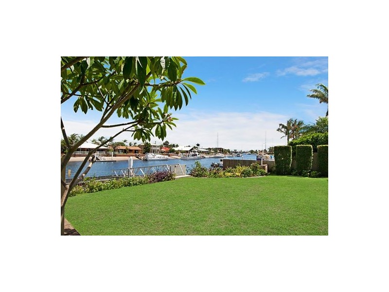 24 Aroona Avenue, Buddina QLD 4575