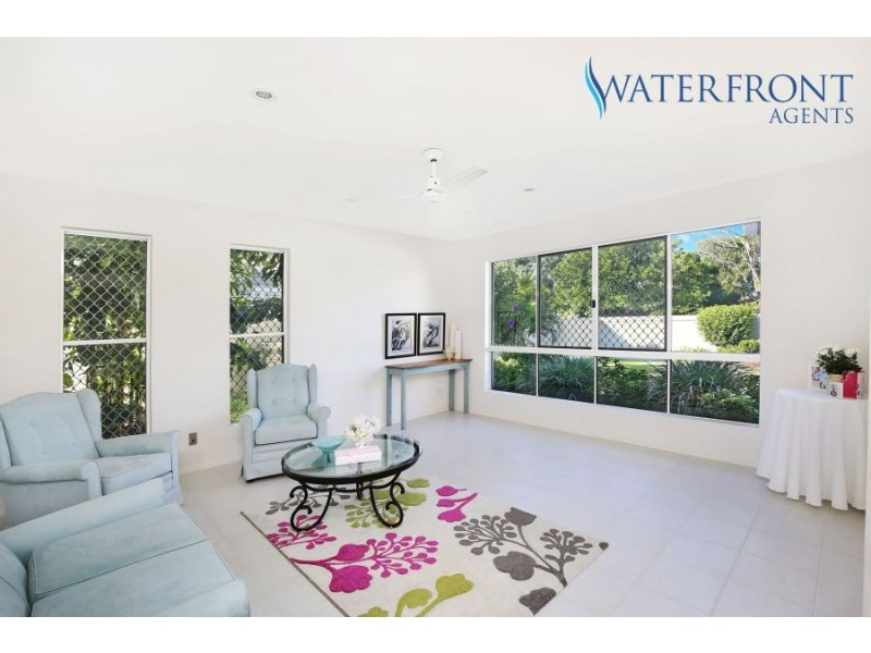 62 Mooloolah Drive, Minyama QLD 4575
