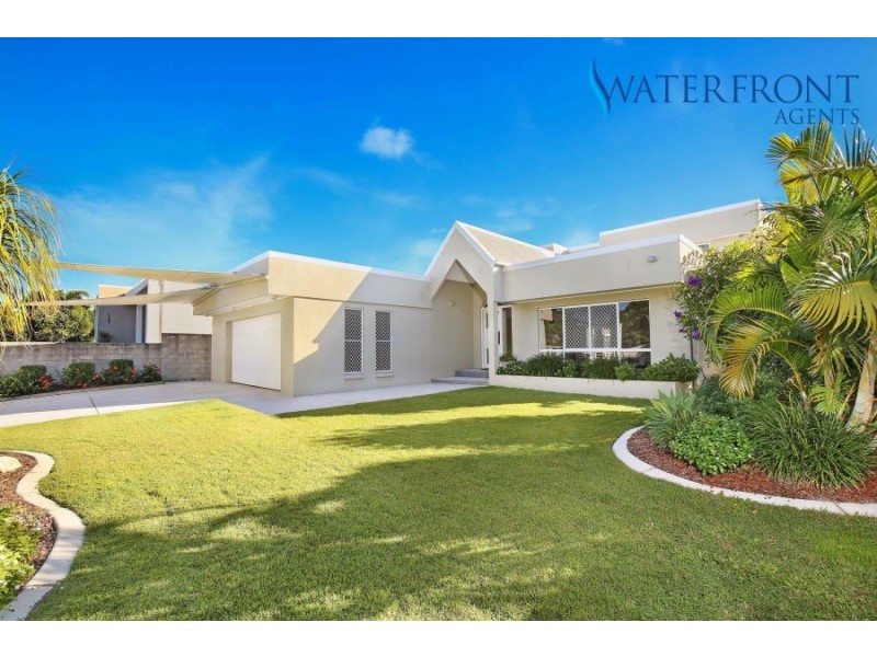 62 Mooloolah Drive, Minyama QLD 4575