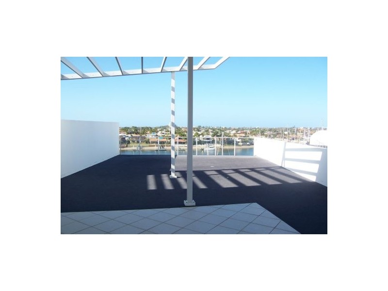 401/11 Nicklin Way, Minyama QLD 4575