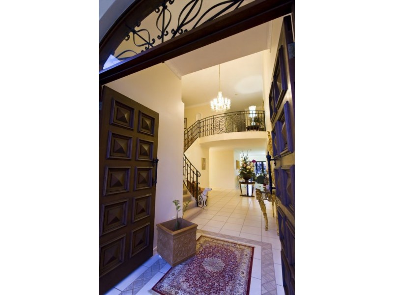 110 Sunbird Chase, “The Quays”, Parrearra QLD 4575