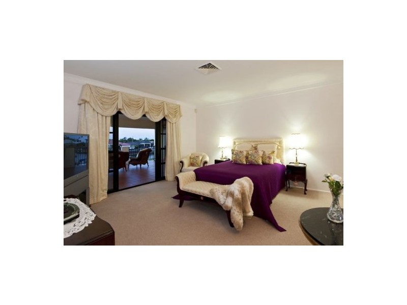 110 Sunbird Chase, “The Quays”, Parrearra QLD 4575