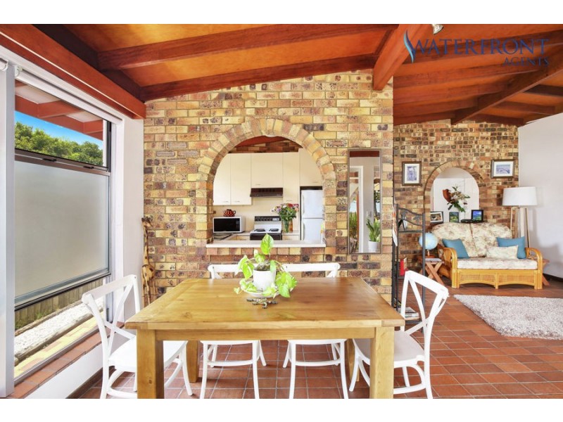 21 Harbour Parade, Buddina QLD 4575