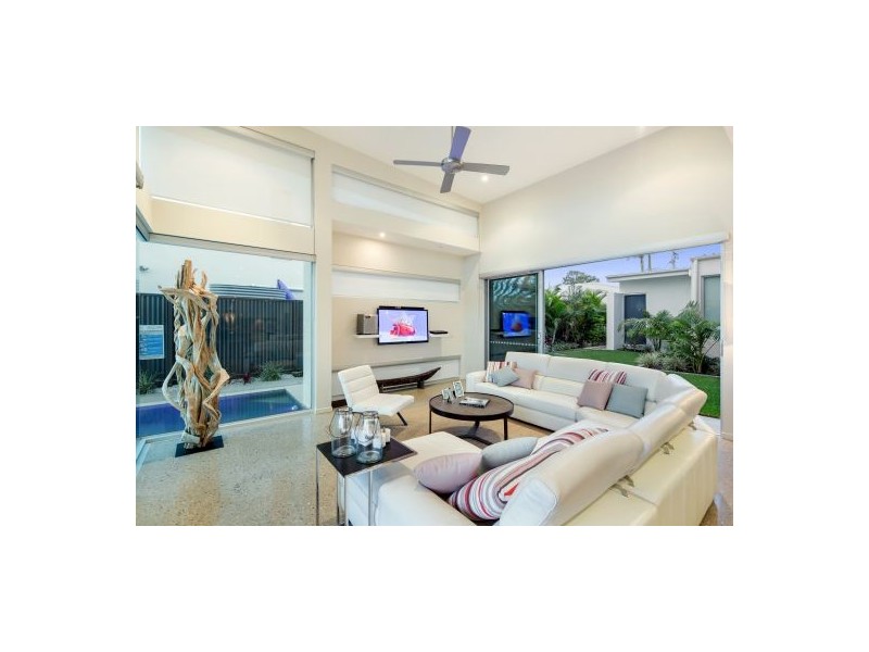 14 Yulunga Place, Mooloolaba QLD 4557