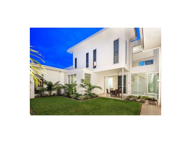 14 Yulunga Place, Mooloolaba QLD 4557