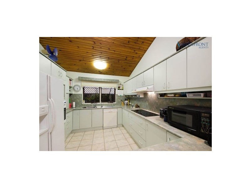 19 Myoora Court, Minyama QLD 4575