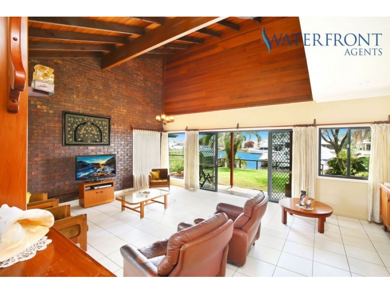 25 Kumbada Court, Minyama QLD 4575