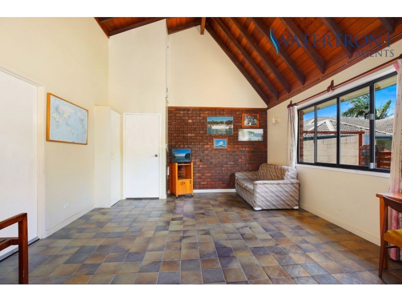 25 Kumbada Court, Minyama QLD 4575