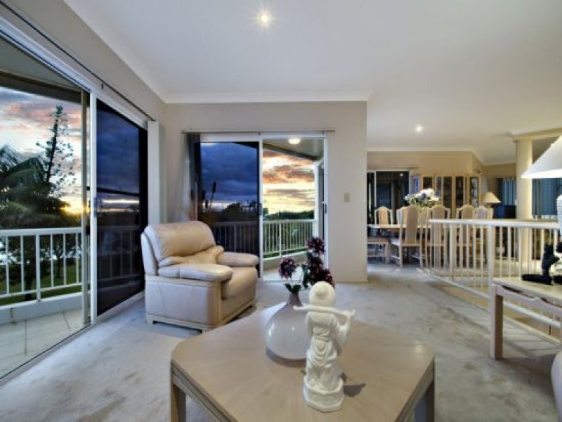 2 Harbour Parade, Buddina QLD 4575