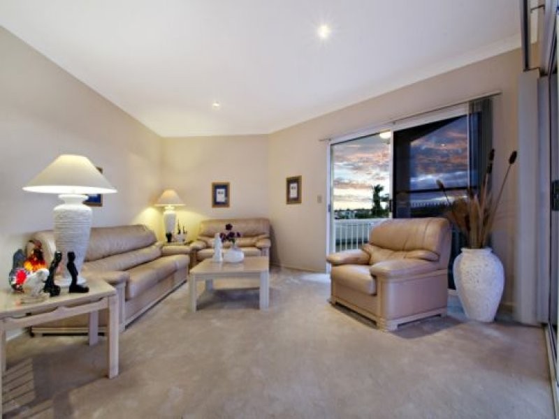2 Harbour Parade, Buddina QLD 4575