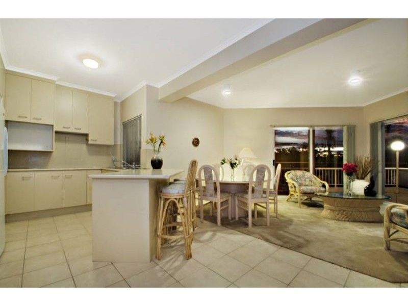 2 Harbour Parade, Buddina QLD 4575