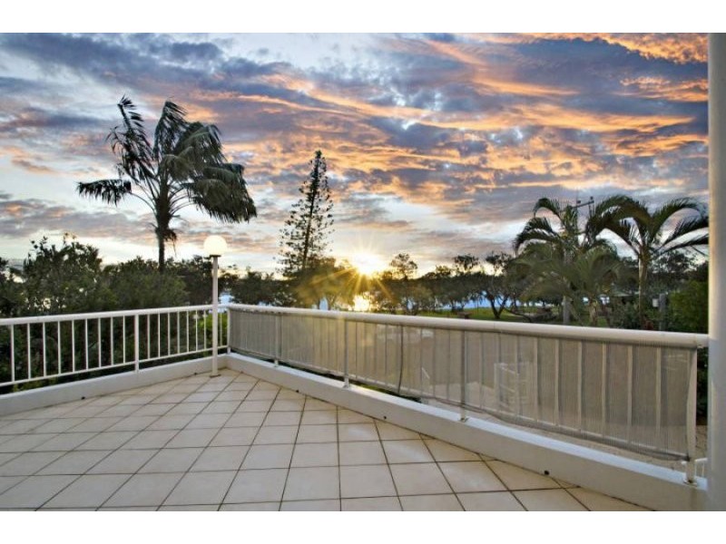 2 Harbour Parade, Buddina QLD 4575