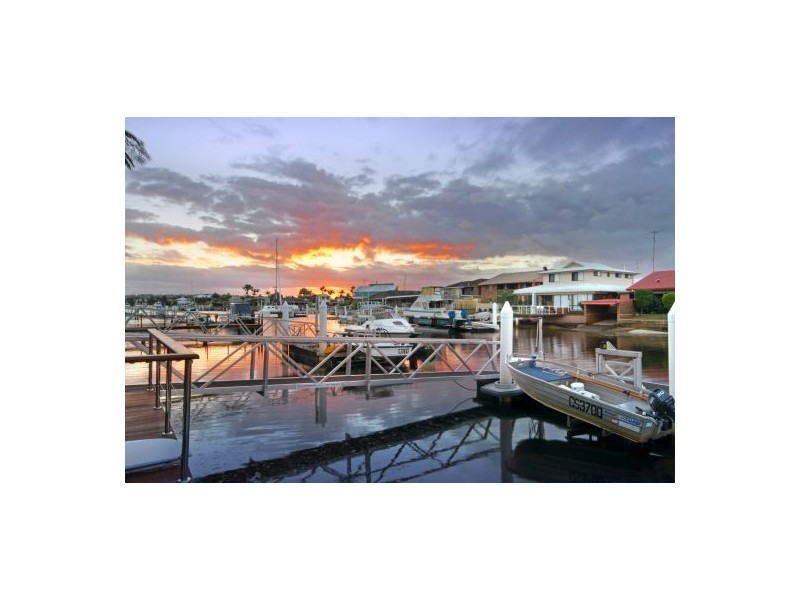 2/19 Barellan Avenue, Buddina QLD 4575